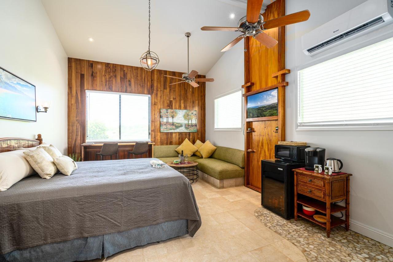 Noahs Hideaway Luxury B&B Lahaina Eksteriør billede